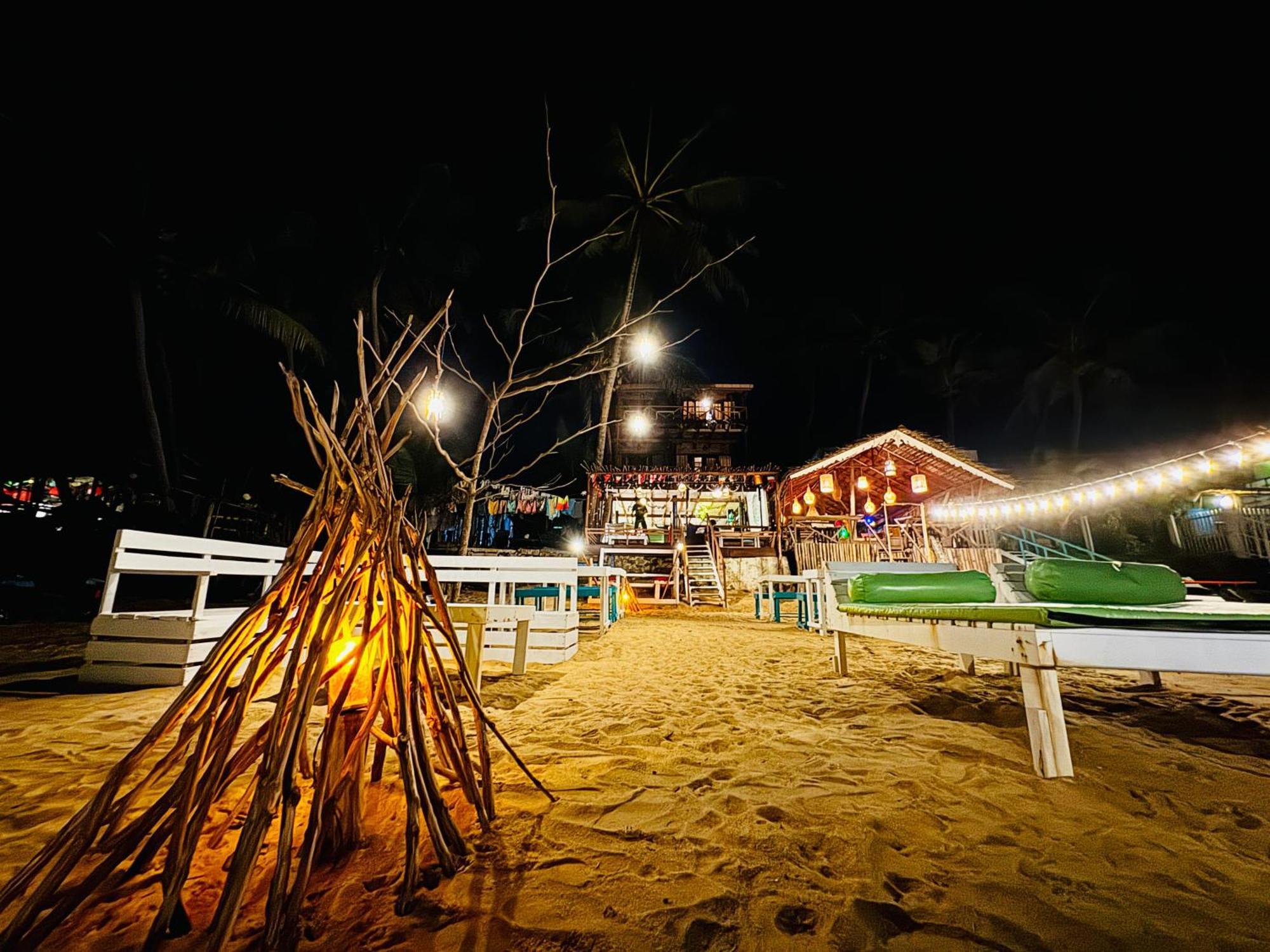 Miracles Beach كالي المظهر الخارجي الصورة